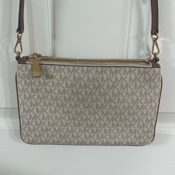 Monogram MK crossbody bag - Picture 3 of 10